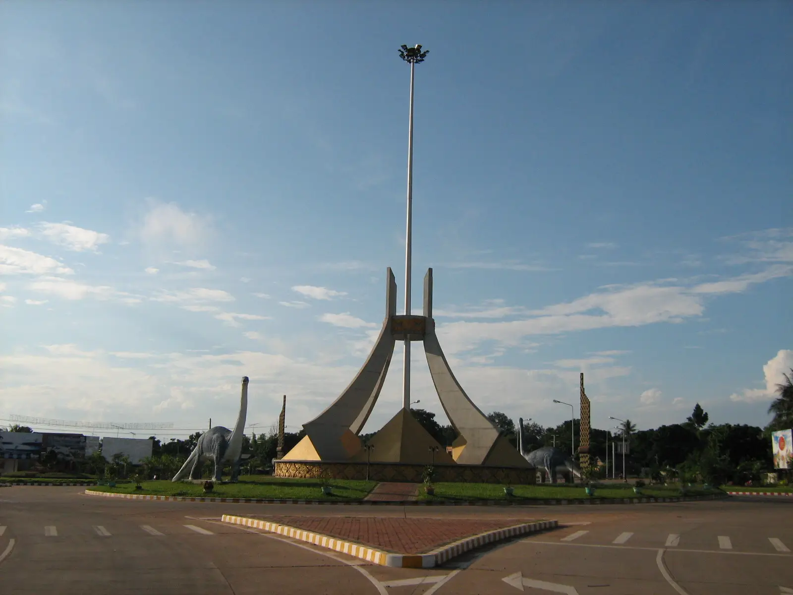 Thành phố Kaysone Phomvihane được công nhận “Thành phố Du lịch sạch ASEAN”