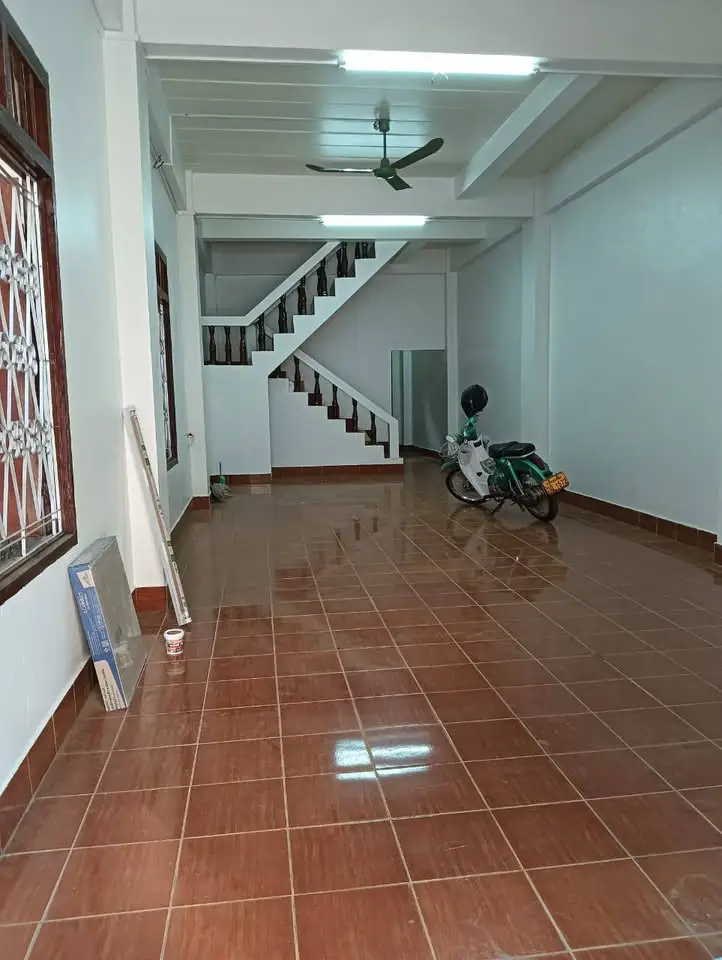 Cho thuê nhà: Bản Chom ma ni, quận xay xệt thả, Thủ đô Viêng chăn
