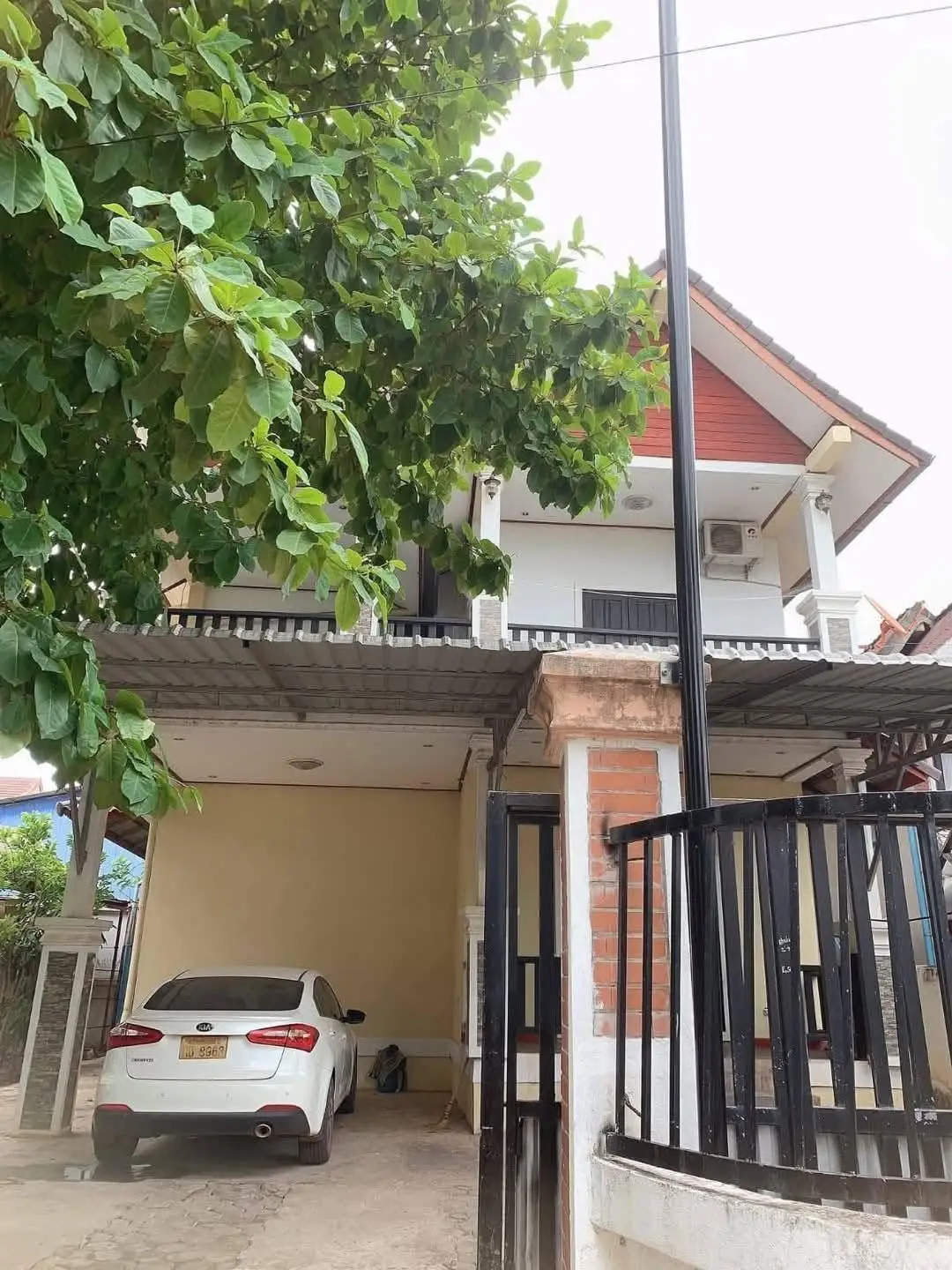 Nhà cho thuê: Bản Nỏng-đuông, quận Sikhottabong, Thủ đô Viêng Chăn
