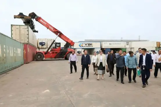 Tỉnh Khammuouane kiểm tra thúc đẩy hạ tầng chiến lược tại Đặc khu kinh tế Thakhek