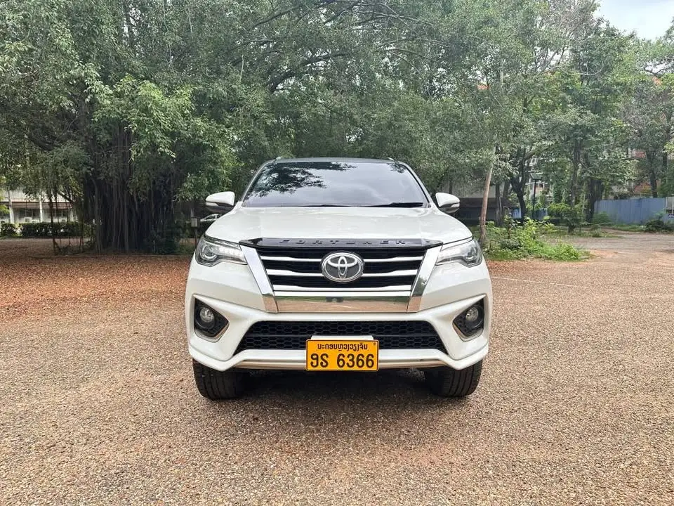 Bán xe: Toyota Fortuner đời 2018