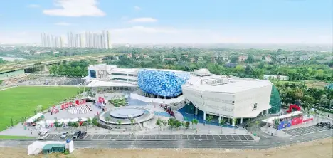 British University Vietnam giới thiệu cơ hội học tập chuẩn Anh Quốc dành cho học sinh Lào