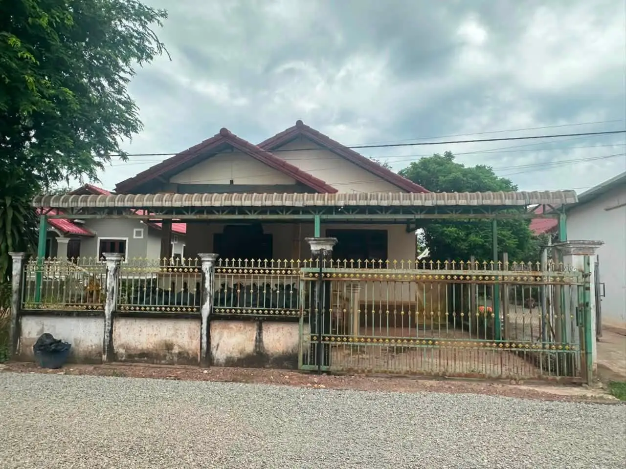 Cho thuê nhà Bản Nong-tèng, quận Sikhotthabong, Thủ đô Viêng Chăn