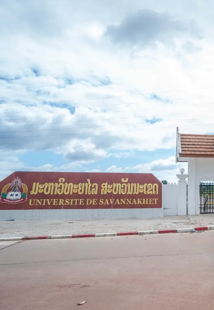 Đại học Savannakhet nghiên cứu đổi tên theo tên cố Chủ tịch nước Lào Nouhak Phoumsavanh