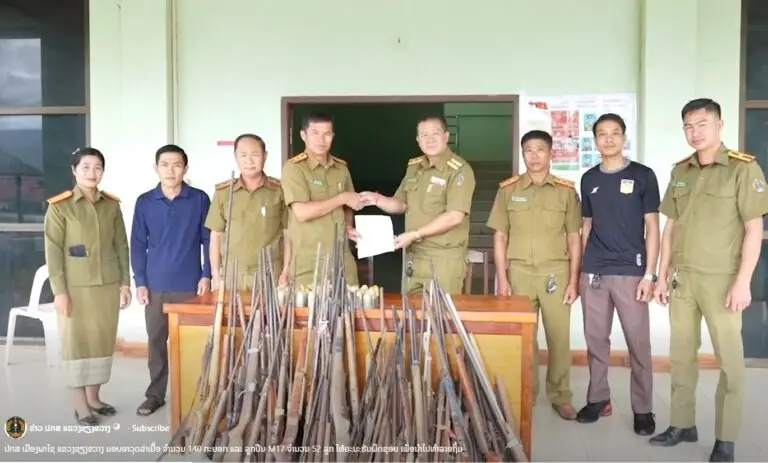 Xiengkhoang tiếp nhận 376 khẩu súng săn để tiêu hủy