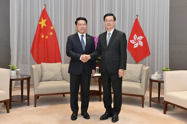 Hong Kong thúc đẩy hợp tác kinh tế, thương mại với Lào