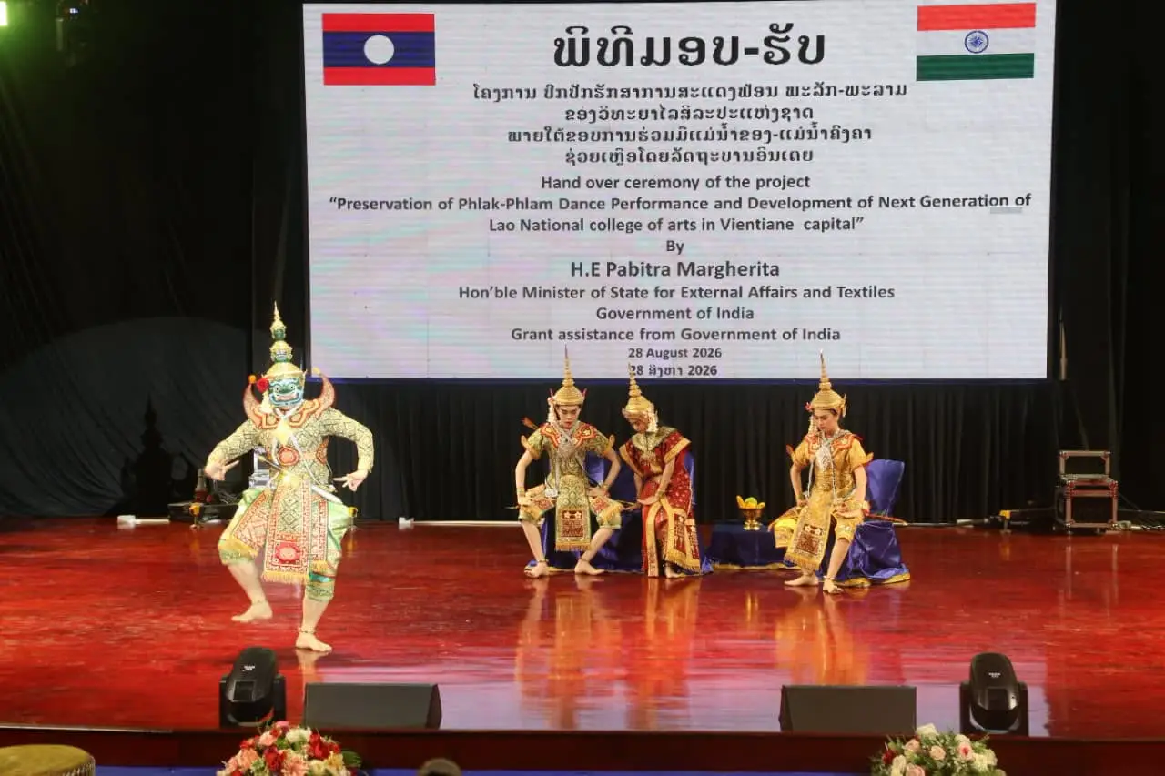 Ấn Độ hỗ trợ hơn 42.000 USD bảo tồn nghệ thuật Phra Lak Phra Ram tại Lào