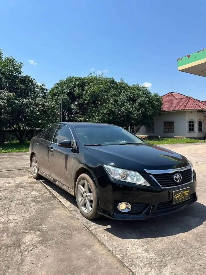 Bán xe: Toyota Camry đời 2013