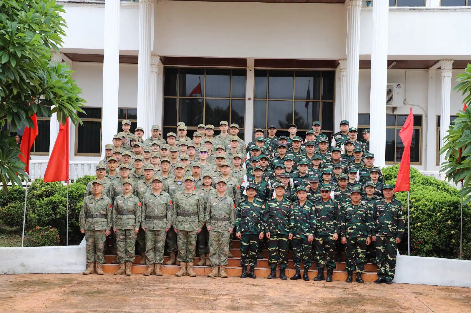 Lào – Trung Quốc diễn tập cứu hộ, ứng dụng thiết bị không người lái