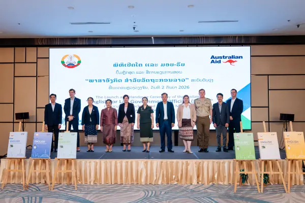 Australia hỗ trợ nâng cao năng lực tiếng Anh cho cán bộ cơ quan nhà nước Lào