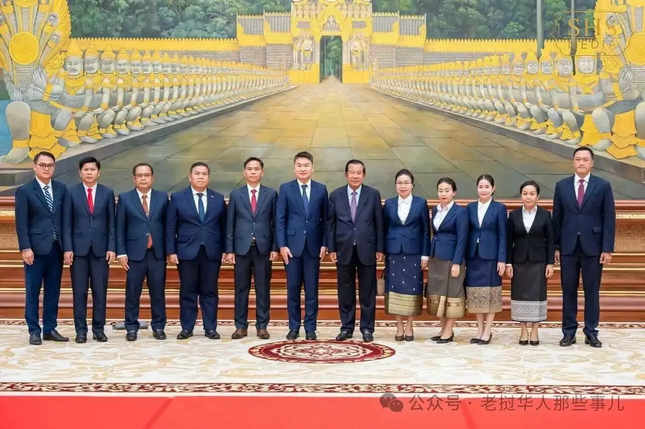 Lãnh đạo thanh niên Lào hội kiến Chủ tịch Thượng viện Campuchia Hun Sen