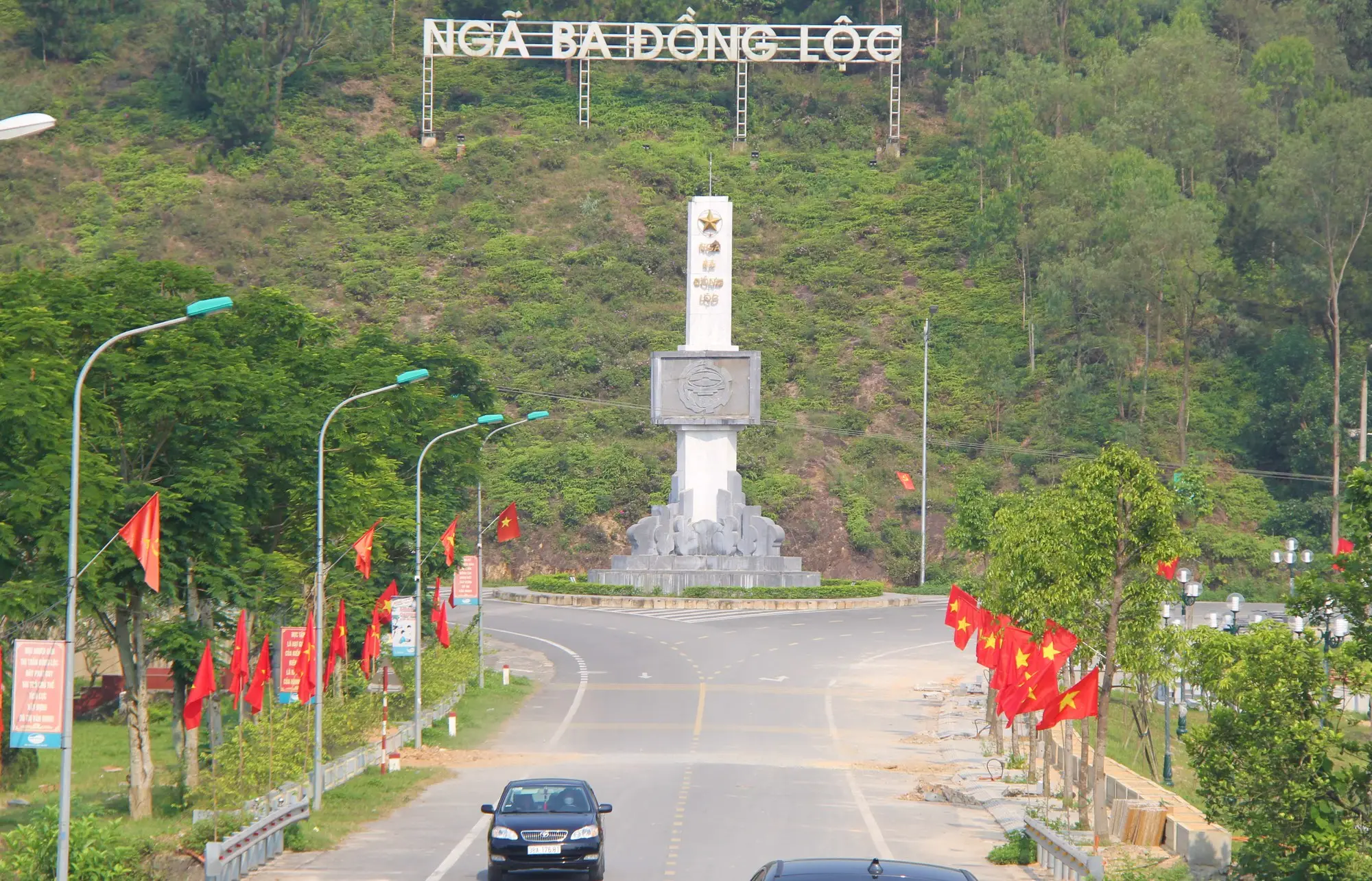 Đi tìm người con gái nơi Ngã ba Đồng Lộc ngày ấy