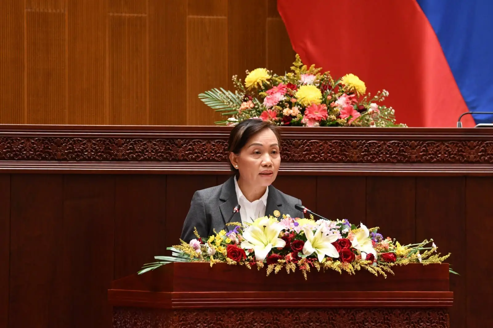 Lào siết quản lý y tế tư nhân, phát hiện 183 cơ sở thẩm mỹ chưa được cấp phép
