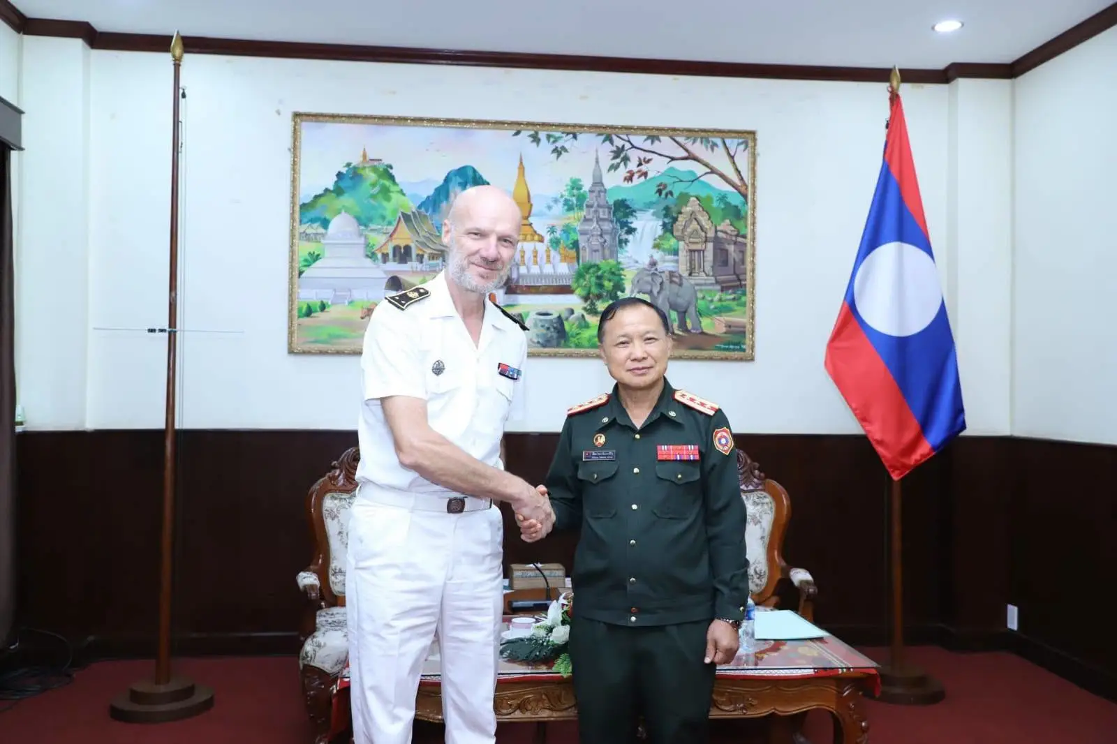 Lào – Pháp thúc đẩy hợp tác đào tạo trong lĩnh vực quốc phòng