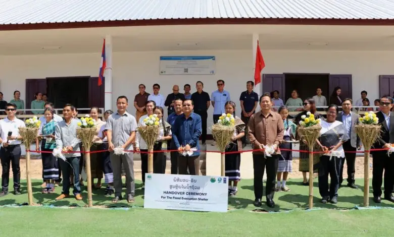 Savannakhet bàn giao 4 trung tâm tránh lũ trị giá hơn 387.000 USD