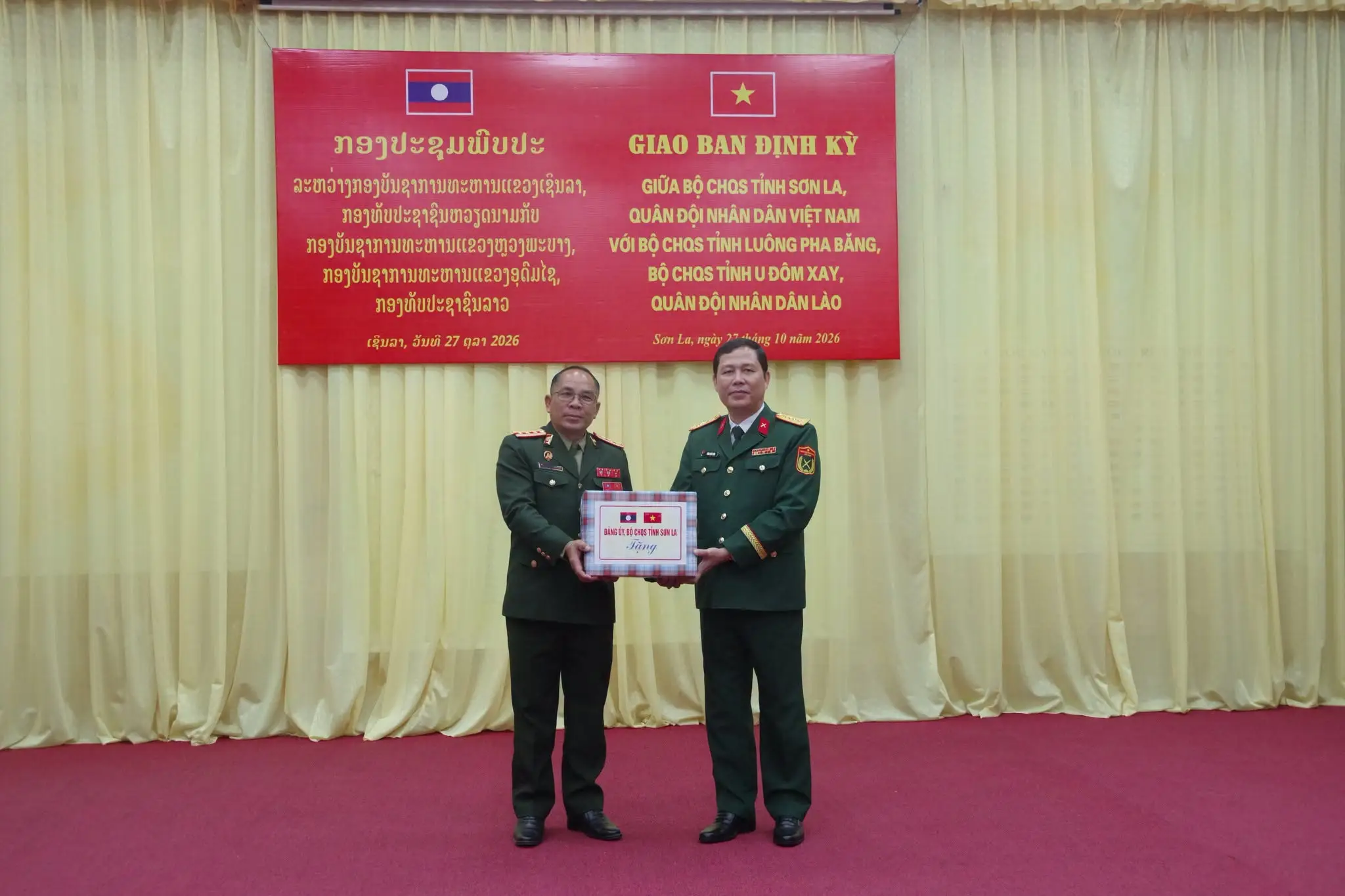 Oudomxay và Sơn La đẩy mạnh phối hợp quốc phòng, an ninh